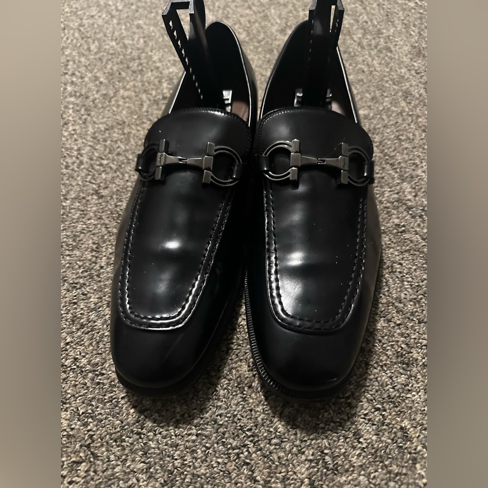 Salvatore Ferragamo Loafers Size 8.5 Mens